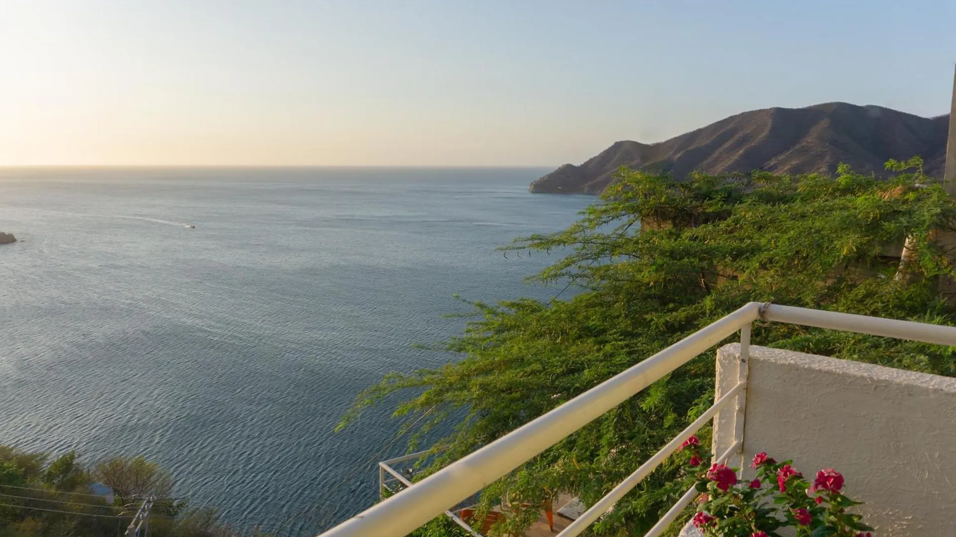 Casa Babel Taganga Otel Santa Marta Konukevi