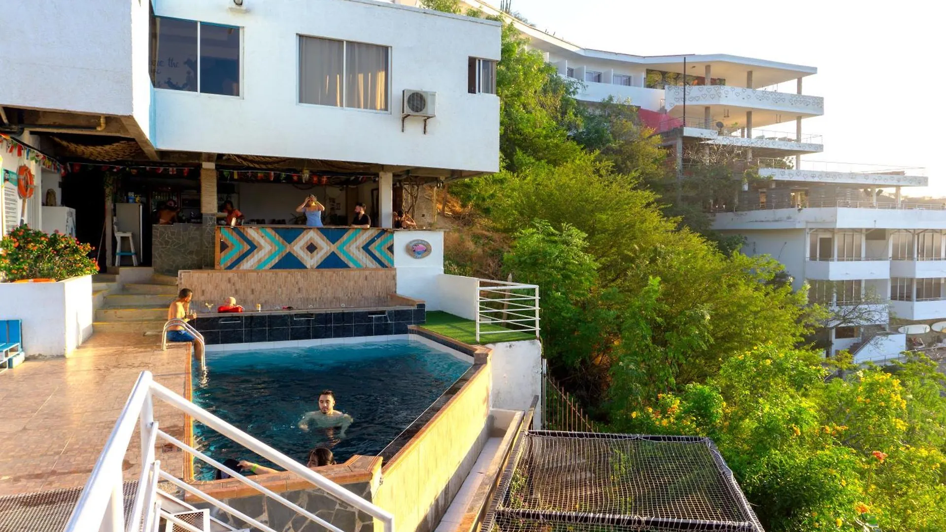 Konukevi Casa Babel Taganga Otel Santa Marta Kolombiya